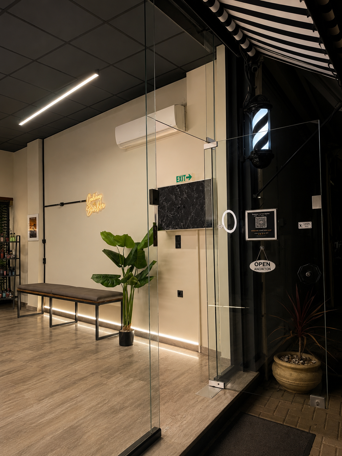 JohnTheBarber shop interior